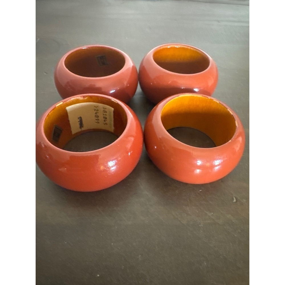 Mervyns Vintage Burnt Orange Lacquered Wood Napkin Rings Set of 4 Made in India